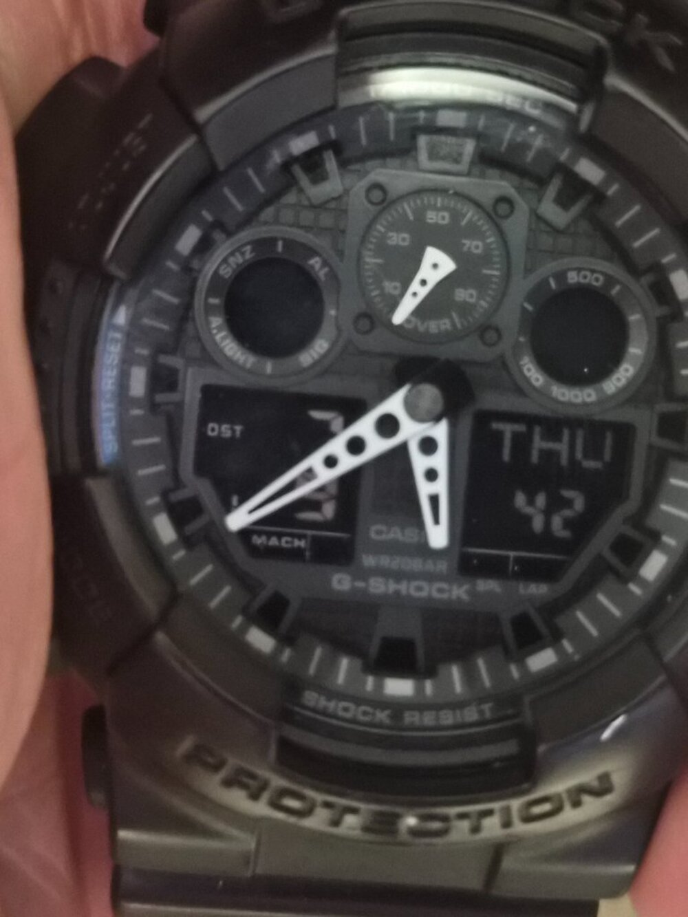 Casio G Shock Matte black finish Digital and Analog - Picture 4 of 12